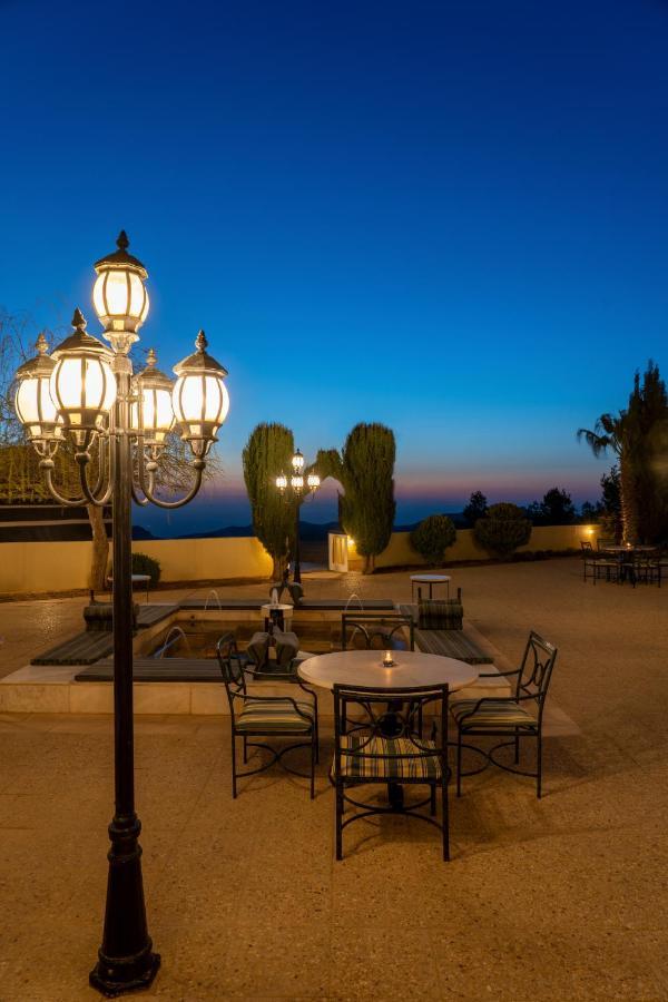 Курортный комплекс Grand Mercure Petra 5*