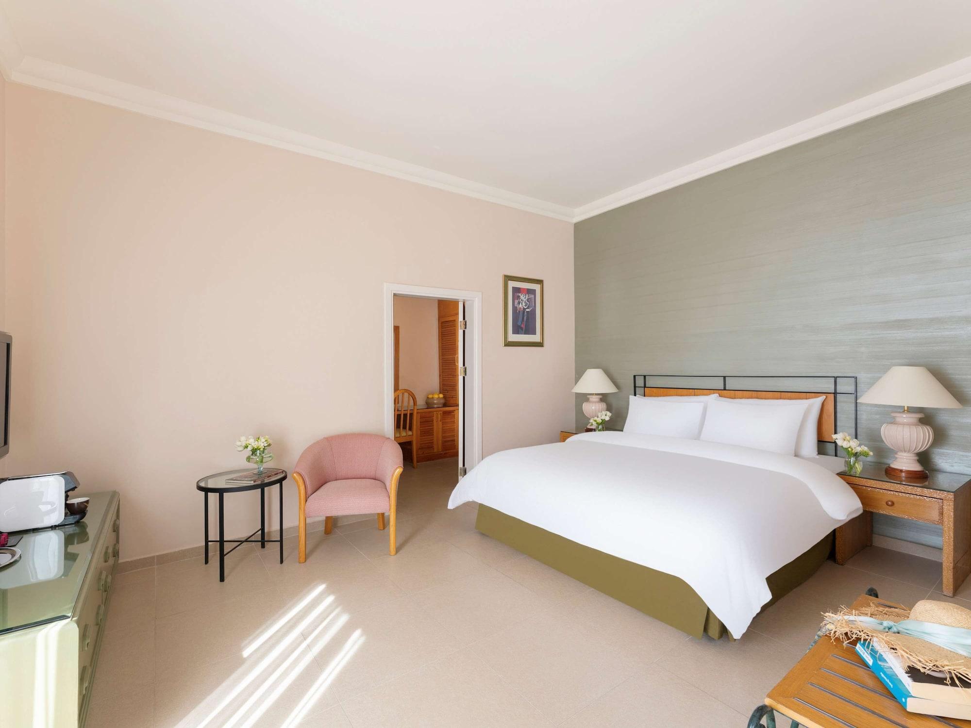 Курортный комплекс Grand Mercure Petra 5*