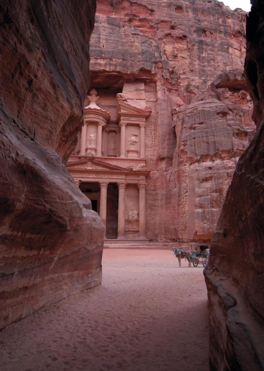 Grand Mercure Petra Вади Муса