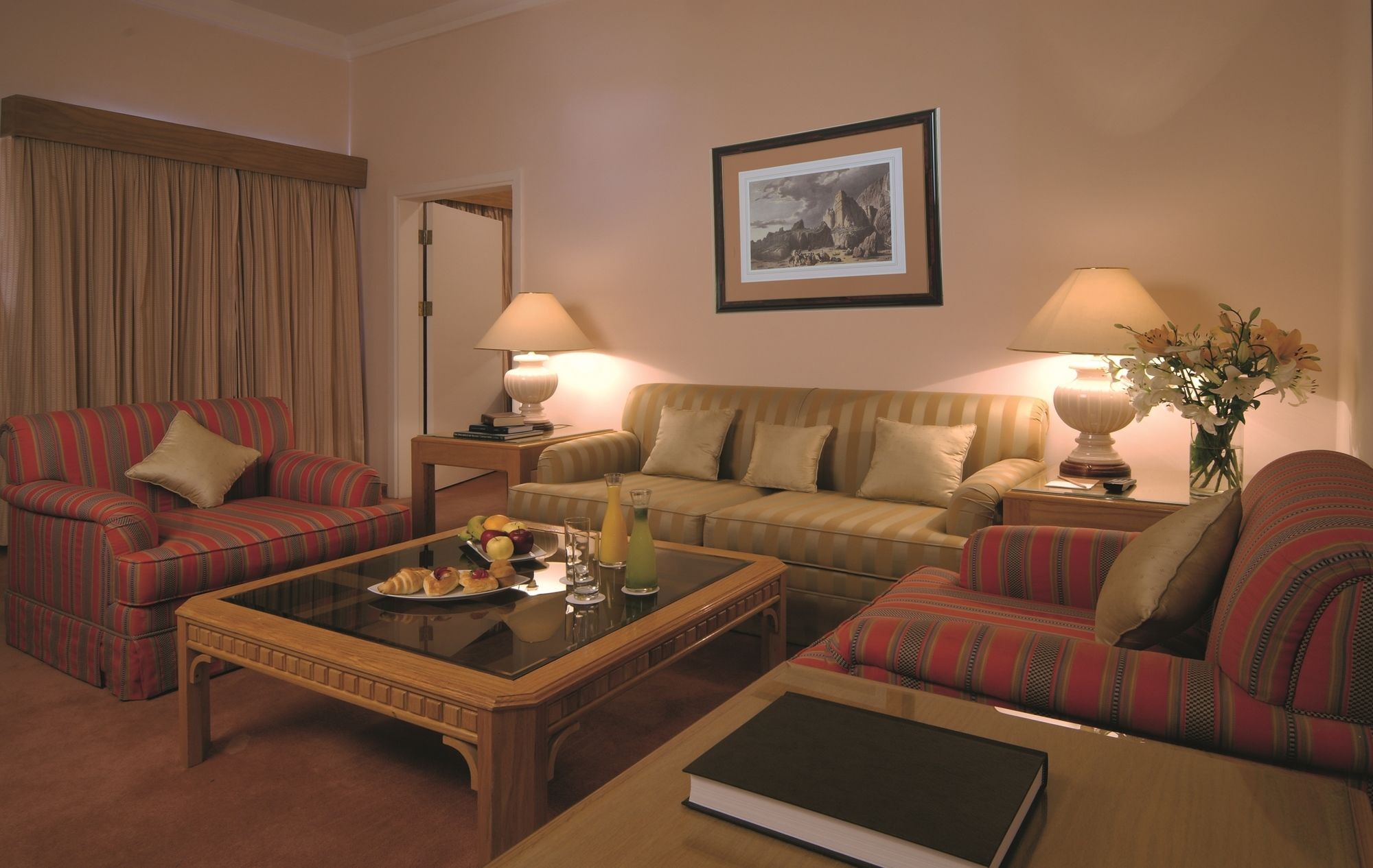 Grand Mercure Petra 5*